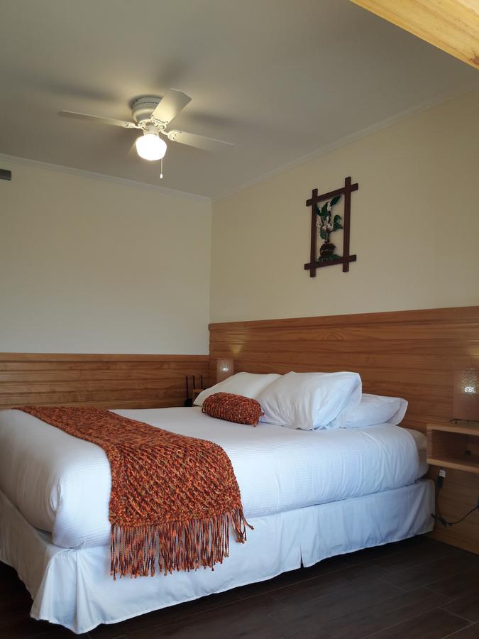 Dein Haus Hotel Y Departamentos Puerto Varas Bagian luar foto
