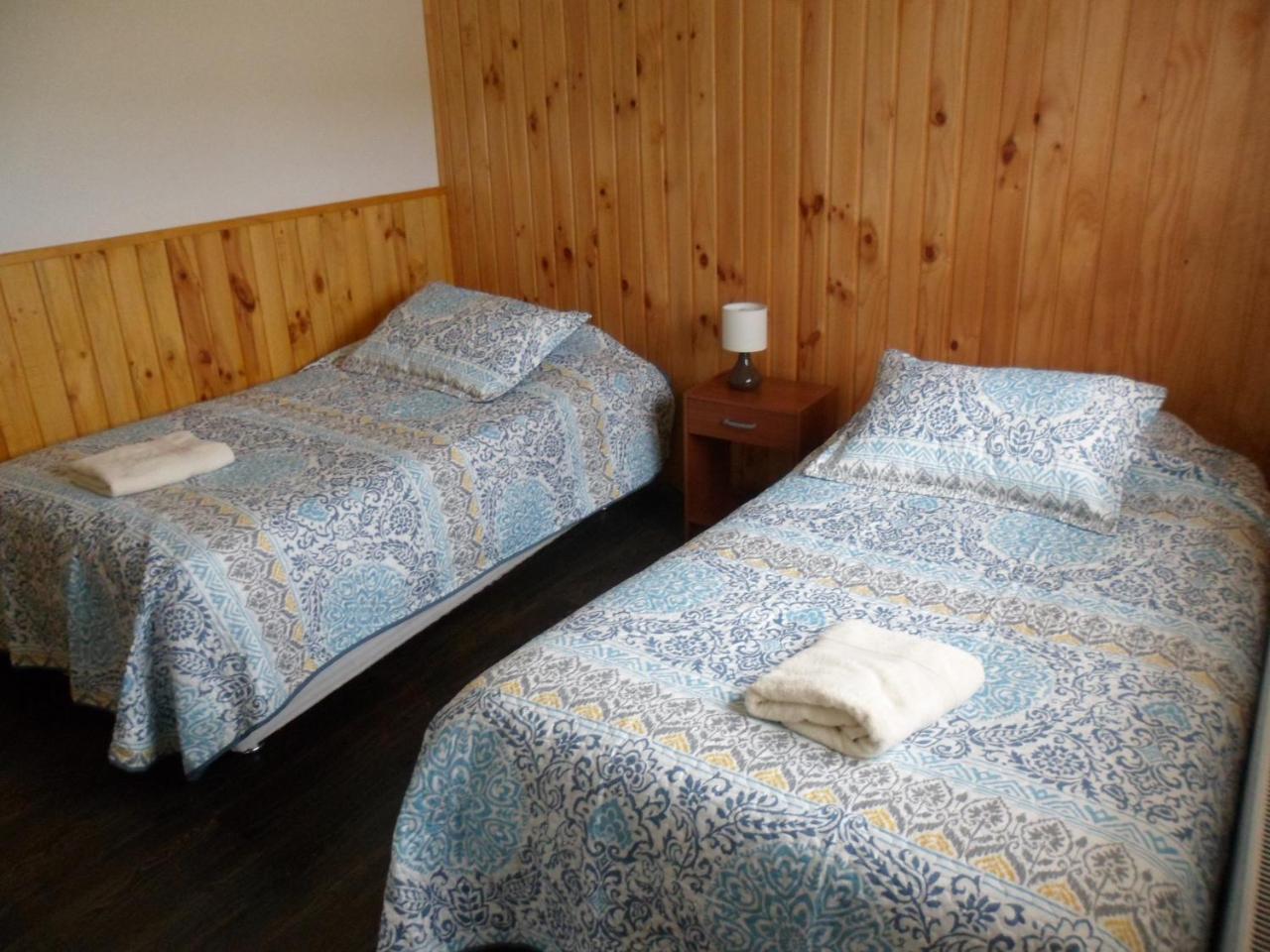 Dein Haus Hotel Y Departamentos Puerto Varas Bagian luar foto